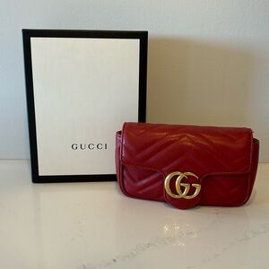 Gucci Marmont Super Mini